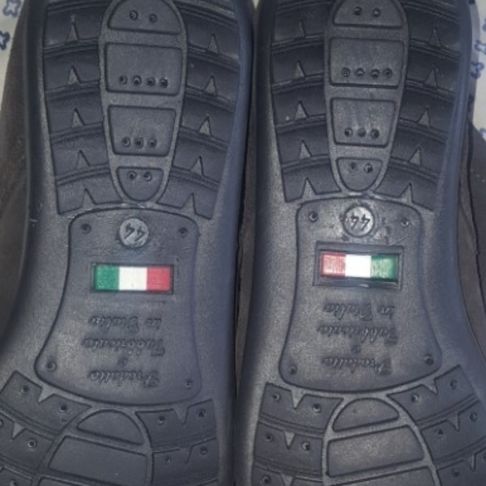 C.P SHOES - Picture 4 of 4